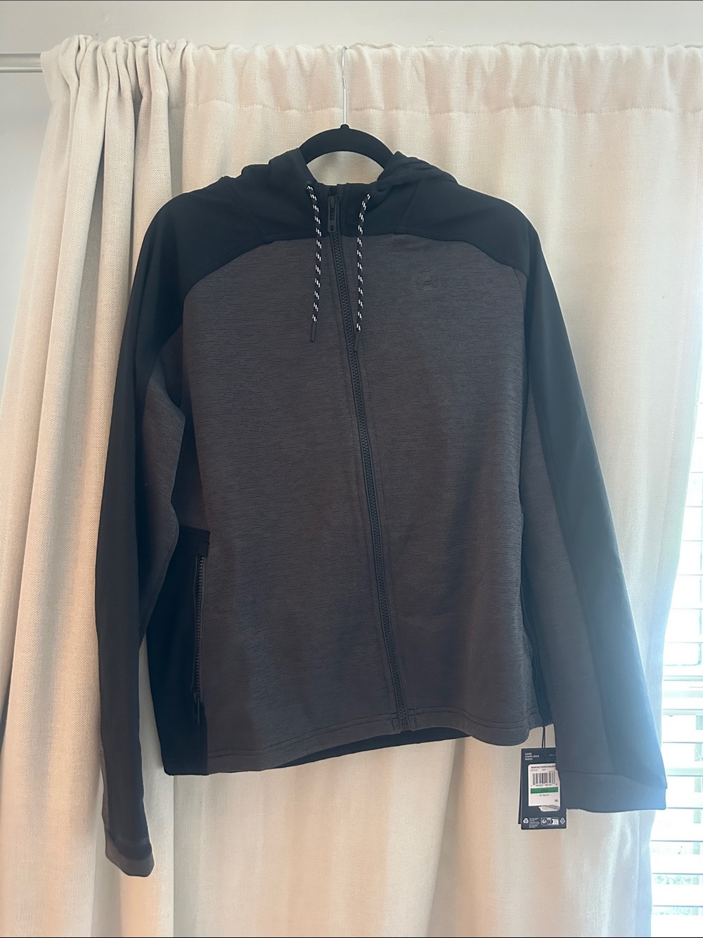 NWT Under Armour Women’s Swacket